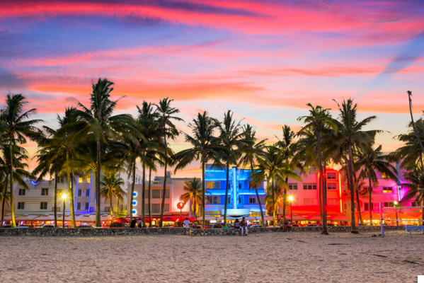 South Beach: White Sands and Latin Rhythms